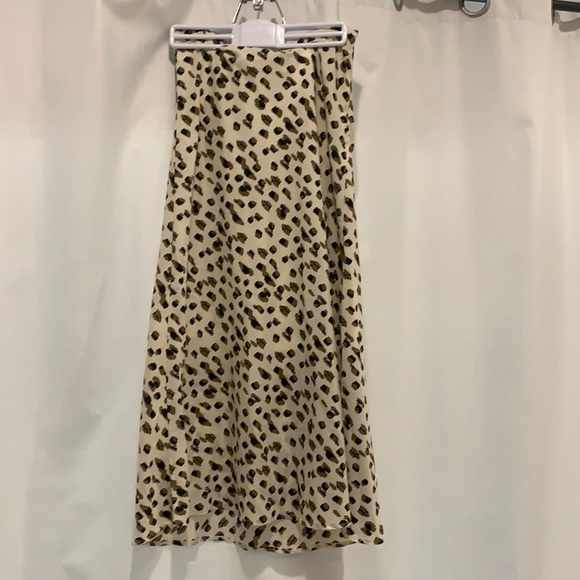 Wish list leapord midi skirt - Picture 1 of 2